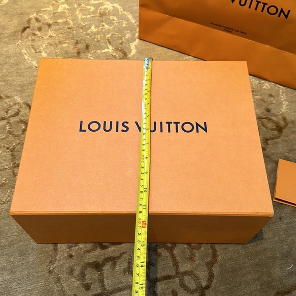 Authentic Louis Vuitton Empty Box - Picture 6 of 8